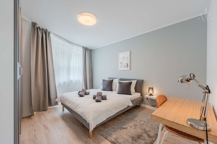 Unsere geräumige 4-Zimmer-Wohnung mit moderner Inneneinrichtung, Zimmerstraße, 10969 Berlin, Kreuzberg
