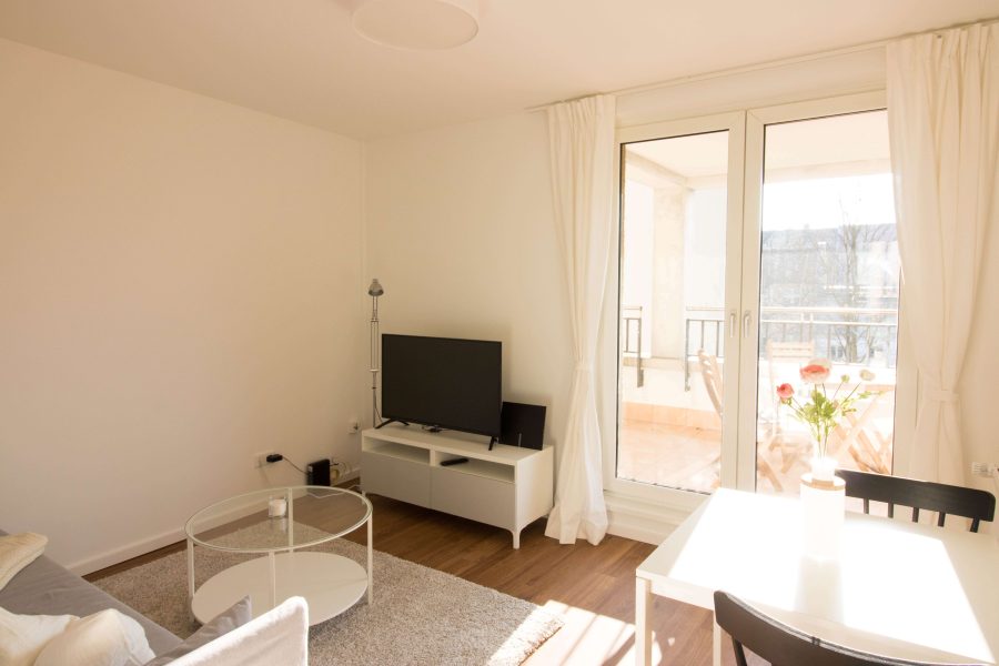 Modern furnished 3-room flat with large balcony, Pohlstraße, 10785 Berlin, Tiergarten