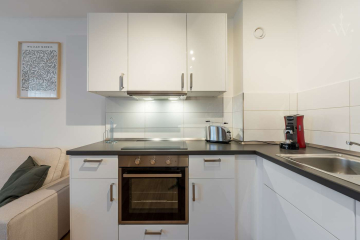 woonwoon-berlin-wohnen-auf-zei - Modern und im Grünen wohnen: 1,5 -Zimmer Service-Apartment in Steglitz- Zehlendorf