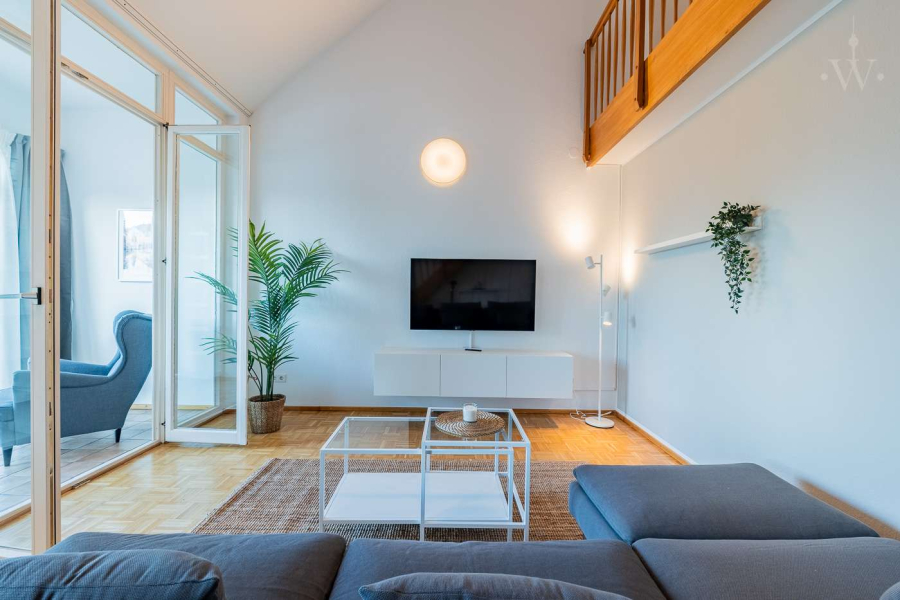 Bequeme 4-Zimmer-Wohnung direkt am Schloss Charlottenburg, Eosanderstraße, 10587 Berlin, Charlottenburg