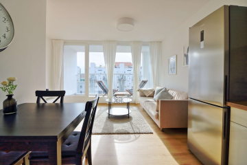 Living room - Modern 2-room flat above the rooftops of Berlin