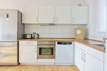 Kitchen - Modern 2-room flat above the rooftops of Berlin