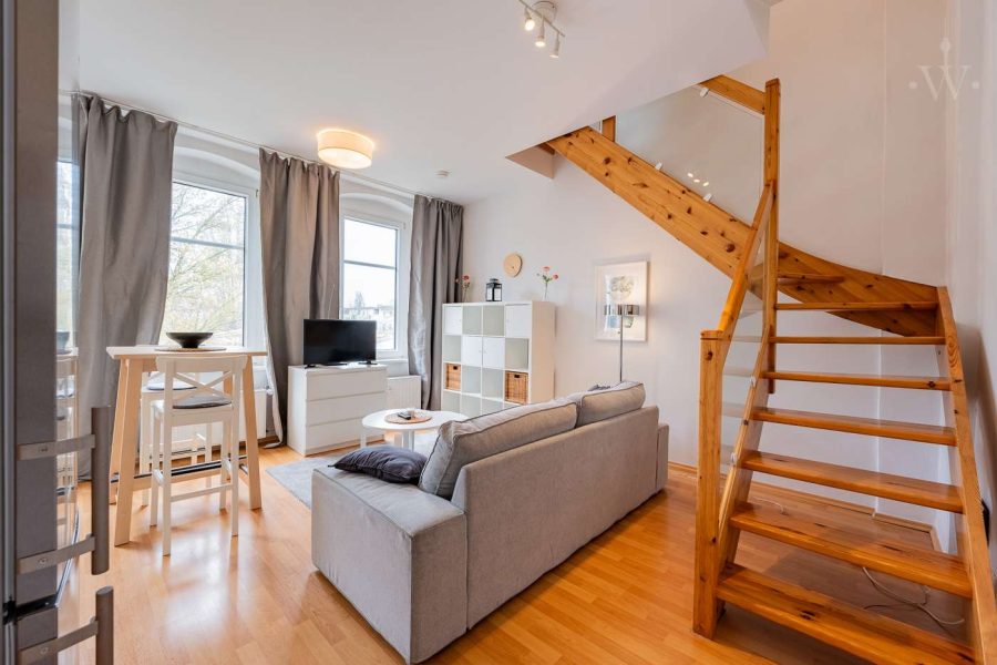 Möblierte 2-Zimmer Dachgeschoss-Maisonette Wohnung, Langhansstraße, 13086 Berlin, Weißensee