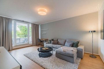 Wohnzimmer - Schöne, möblierte 2-Zimmer-Wohnung unweit des Potsdamer Platzes