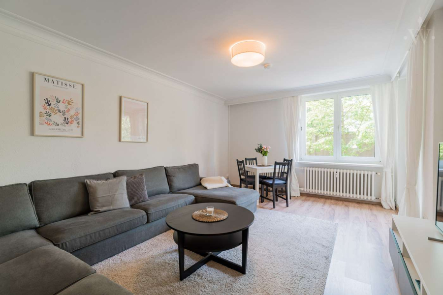 Moderne 3-Zimmer-Wohnung mit großem Balkon, 10785 Berlin, Tiergarten