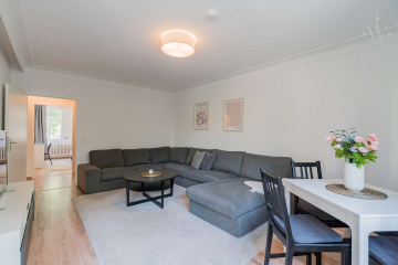 Wohnzimmer - Moderne 3-Zimmer-Wohnung mit großem Balkon