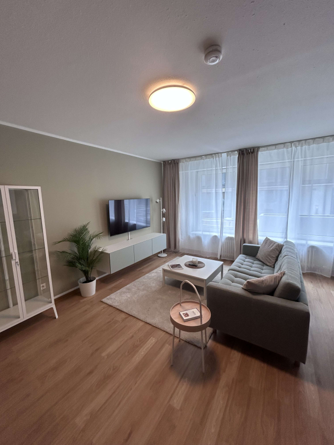 Neu renovierte, möblierte 1-Zimmer-Wohnung in Neukölln – Wohnen nahe der Wasserlage, Manitiusstraße, 12047 Berlin, Neukölln