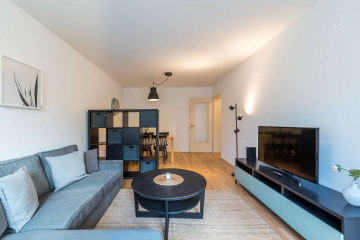 woonwoon-berlin-wohnen-auf-zei - Attractively furnished 3-room flat with large balcony