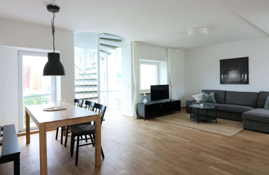 Tolle 3-Zimmer-Wohnung über 3 Etagen mit großer Dachterrasse, Kochstraße, 10969 Berlin, Kreuzberg