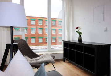 Living room - fantastic 3-room flat over 3 floors with large roof terrace